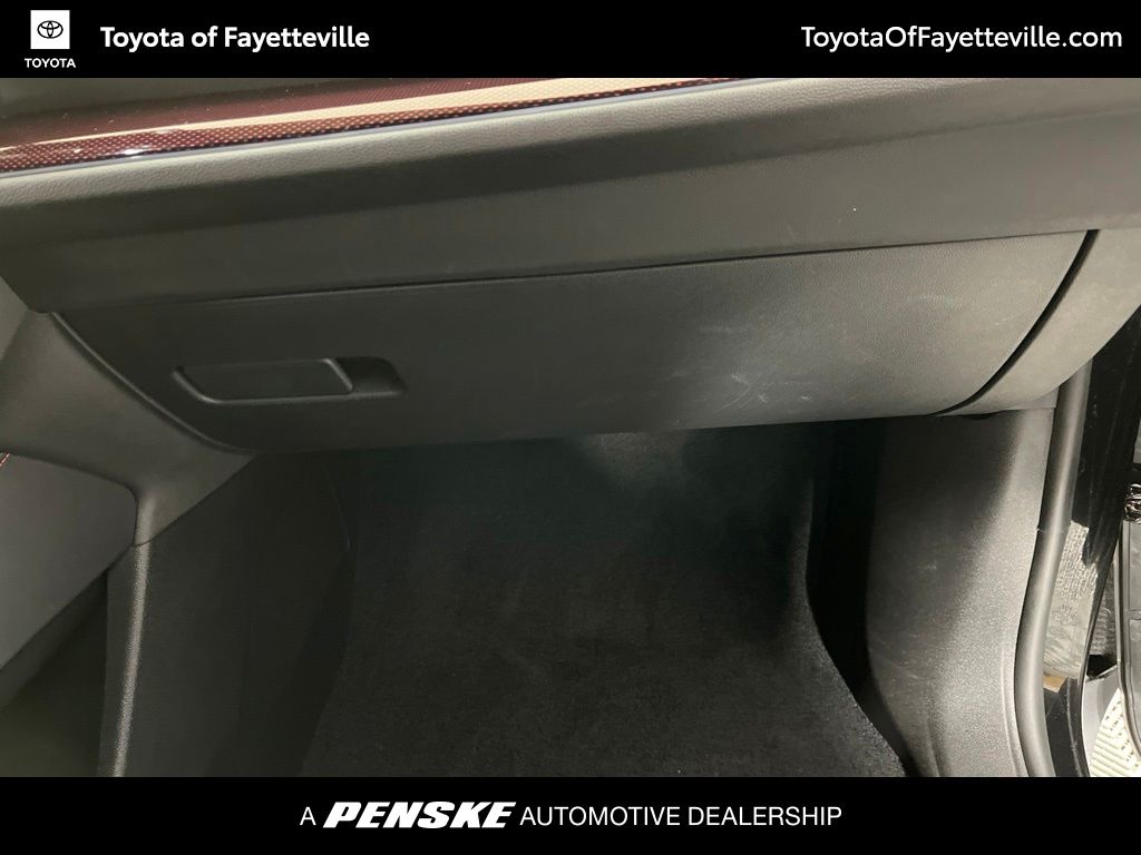 Thumbnail: 2026 Chevrolet Traverse - 12