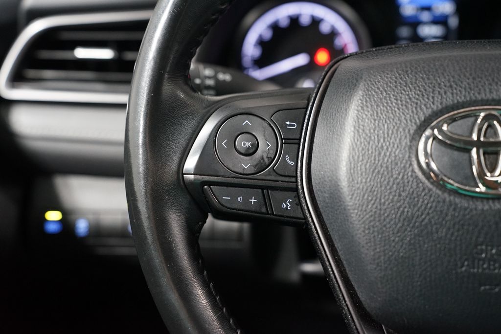 Thumbnail: 2023 Toyota Camry - 14