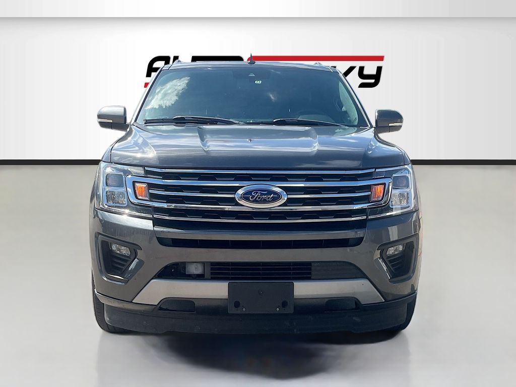 Used 2019 Gray Ford XLT image 2