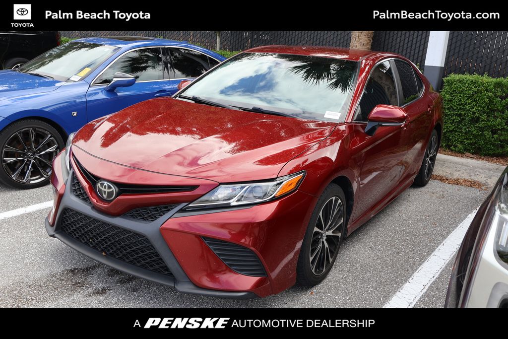 2018 Toyota Camry SE -
                  West Palm Beach, FL