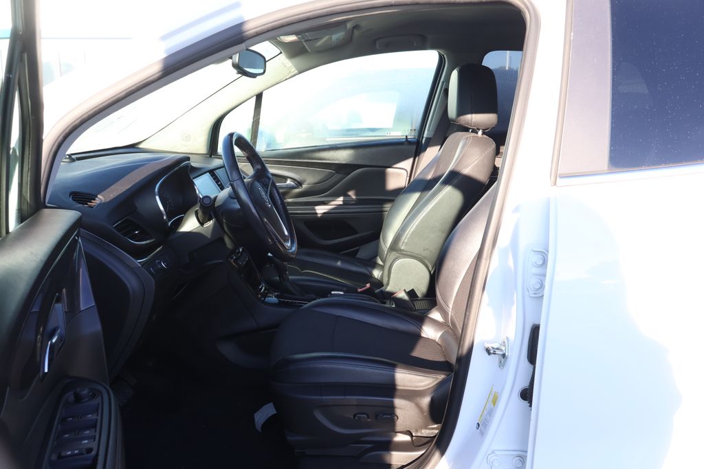Thumbnail: 2020 Buick Encore - 12