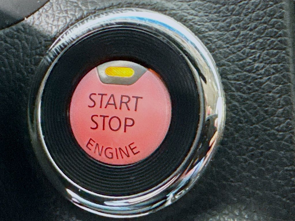 Used Car 2015 Nissan Altima  2.5 Sv For Sale Under $12,000 In Austin, Texas