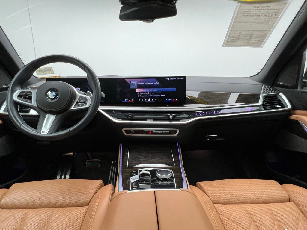 Thumbnail: 2024 BMW X5 - 10