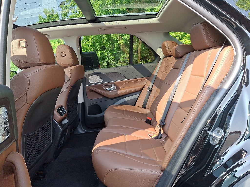 2025 Mercedes-Benz GLE 350 9