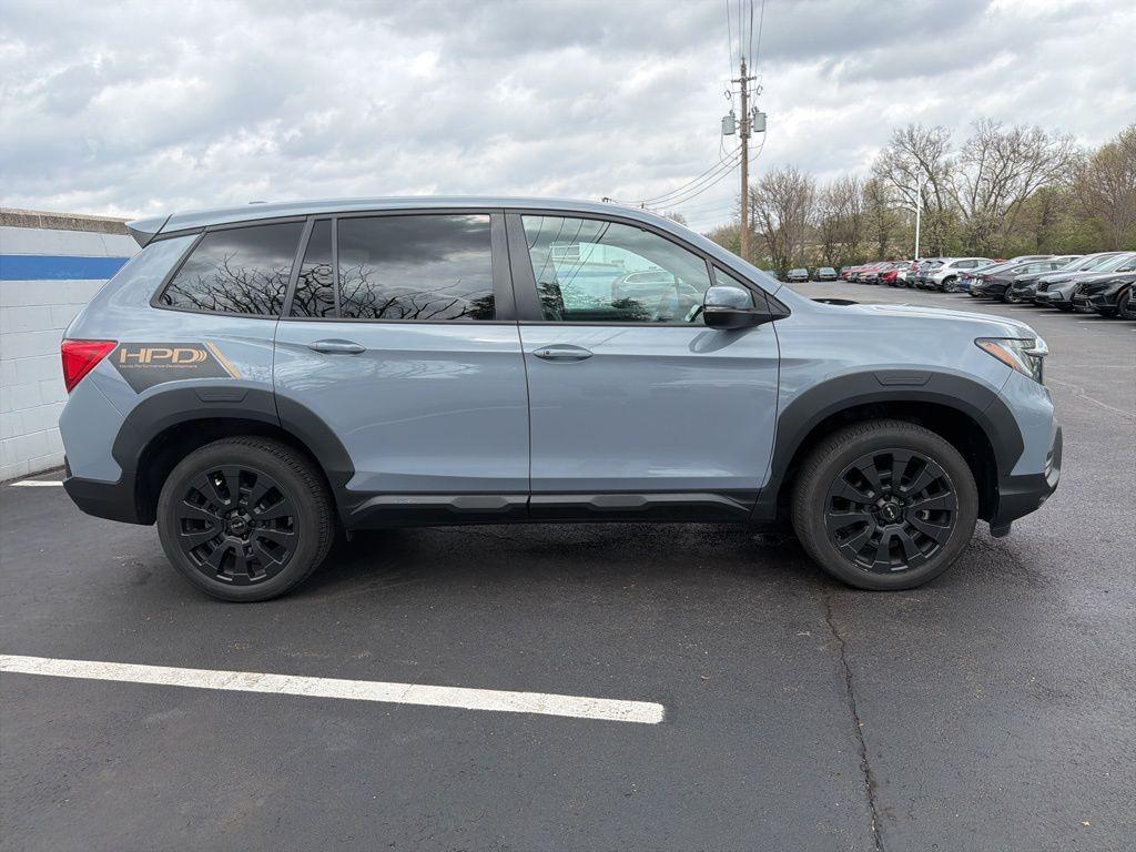 Thumbnail: 2023 Honda Passport - 6