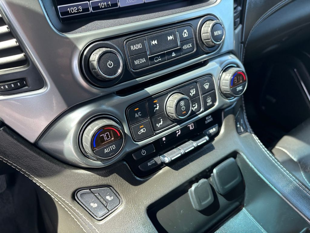 Used Car 2020 Chevrolet Suburban  Lt For Sale Under $35,000 In Austin, Texas