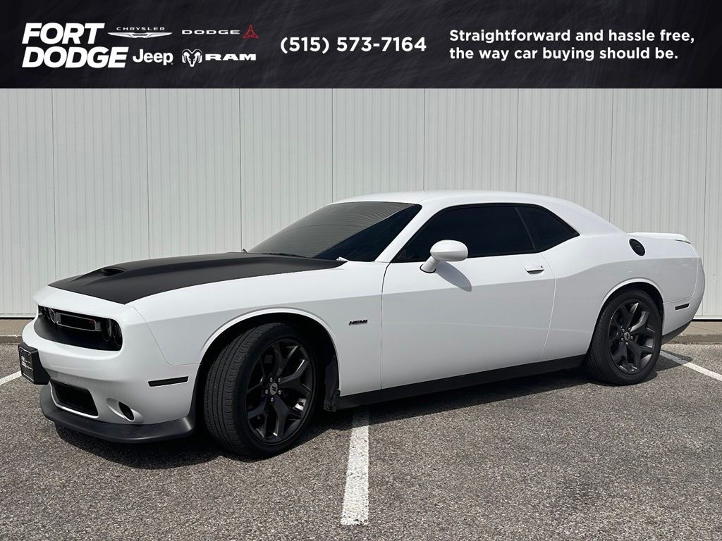 White Knuckle Clearcoat 2019 Dodge Challenger R/T RWD Coupe Rear-Wheel Drive 8-Speed Automatic