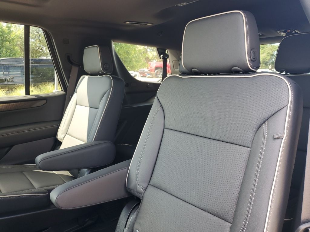 New Car 2025 Gmc Yukon  Elevation For Sale In Austin, Texas