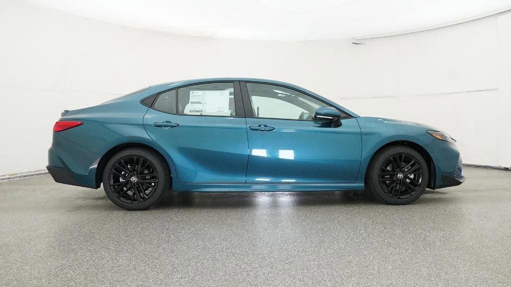 Thumbnail: 2026 Toyota Camry - 10