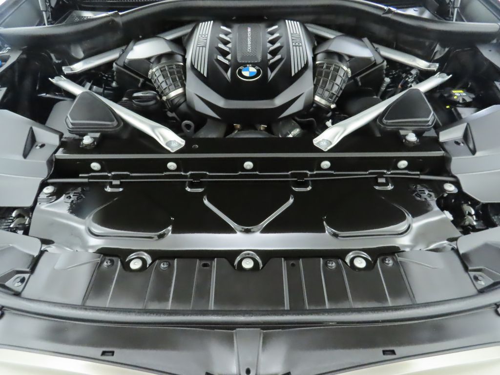 2022 BMW X6 M50i 30