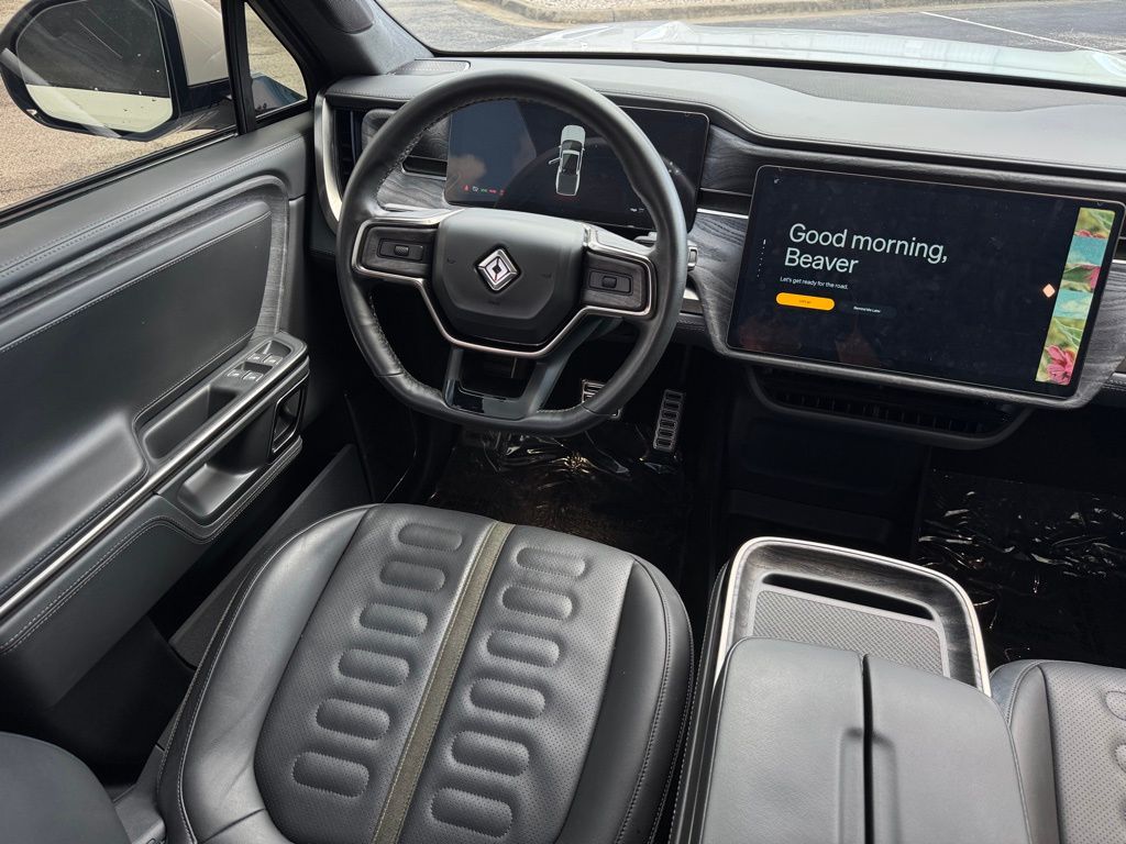 2022 Rivian R1T Adventure photo 19