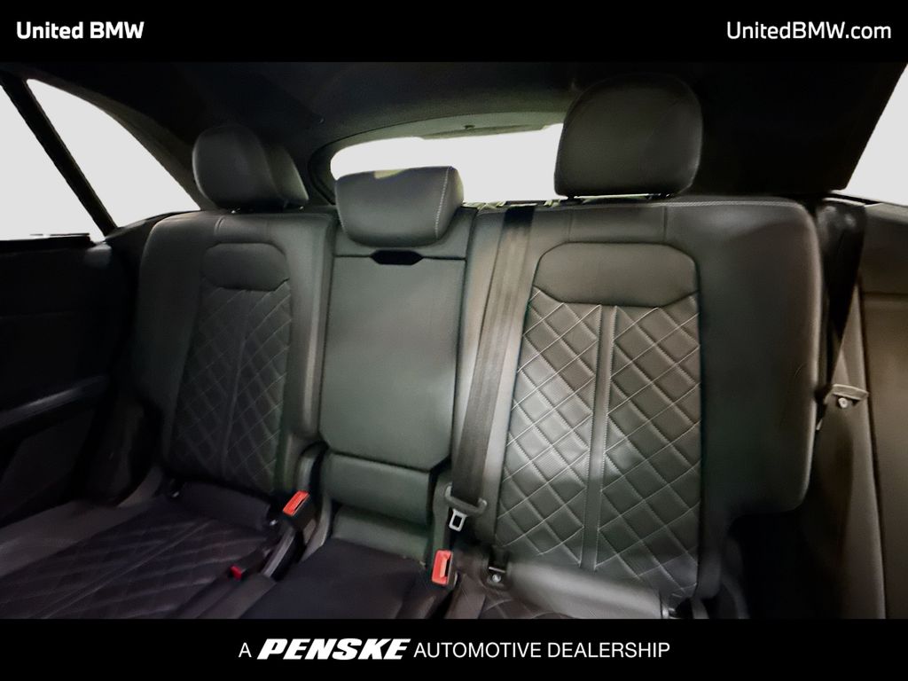 Thumbnail: 2021 Audi SQ8 - 13