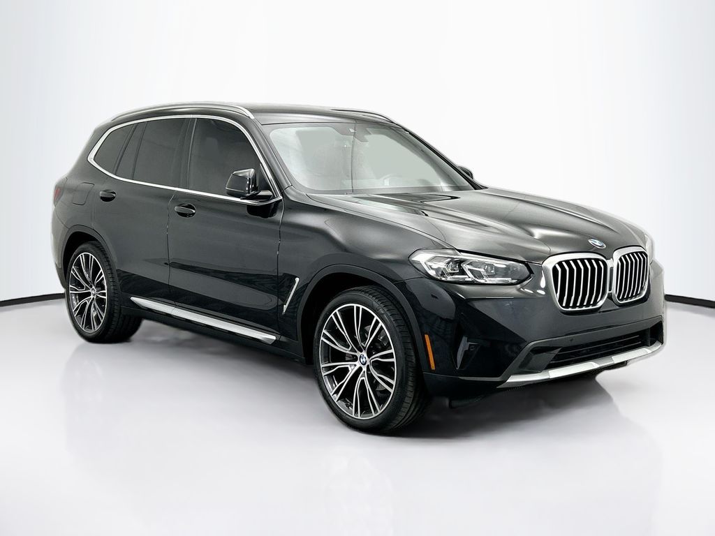 Thumbnail: 2022 BMW X3 - 10
