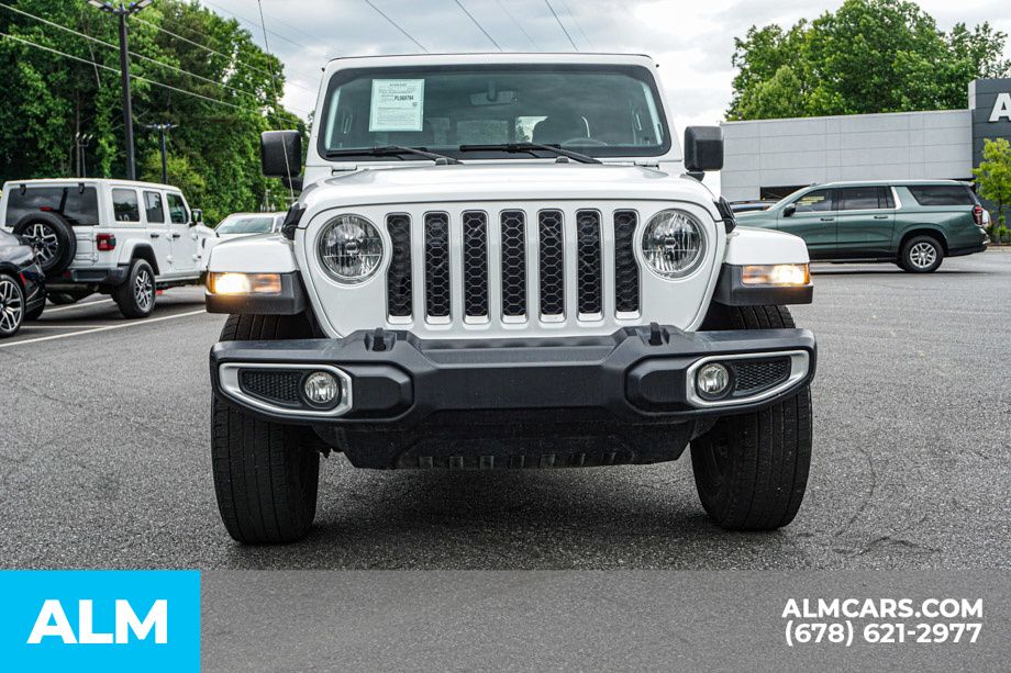 Used 2023 White Jeep Overland image 9