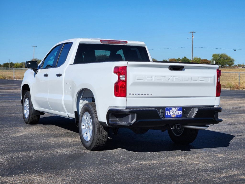 2025 Chevrolet Silverado 1500 WT 4