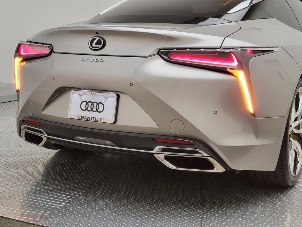 Thumbnail: 2021 Lexus LC - 16