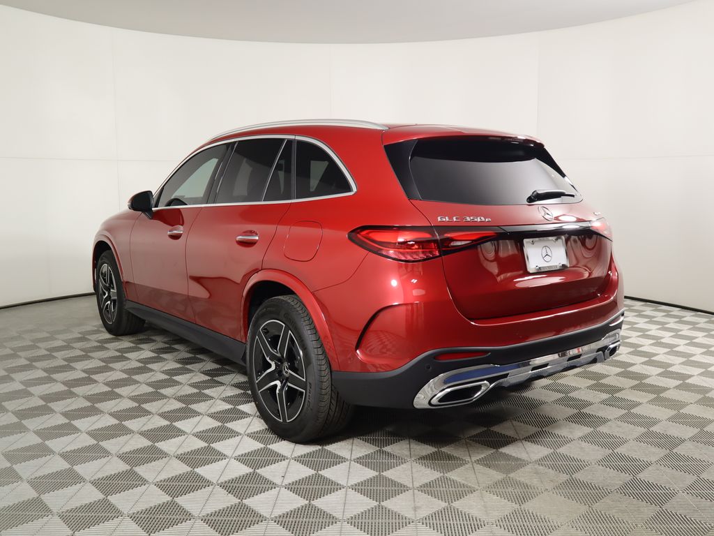 2025 Mercedes-Benz GLC 350 7