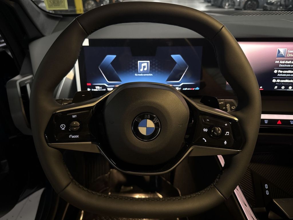 Thumbnail: 2026 BMW X3 - 14