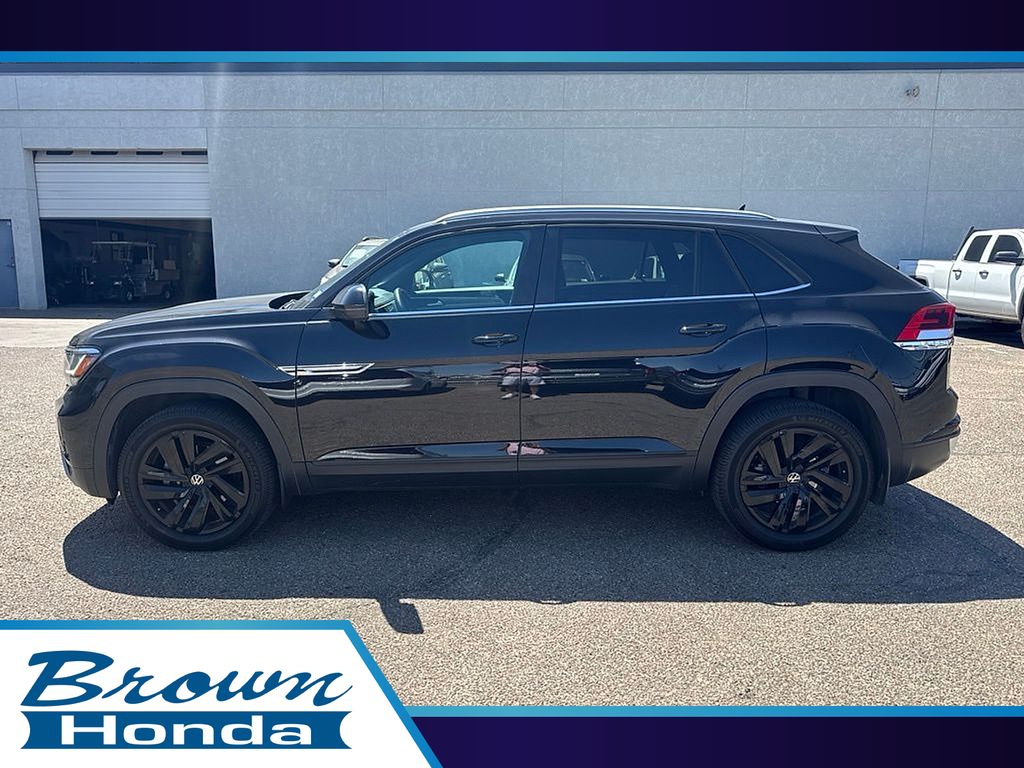 2022 Volkswagen Atlas Cross Sport 3.6L V6 SE w/Technology - 0