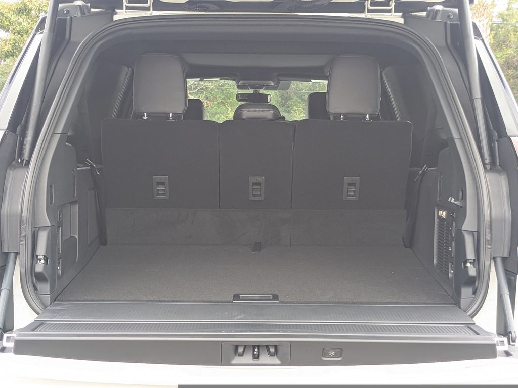 2025 Ford Expedition Platinum MAX