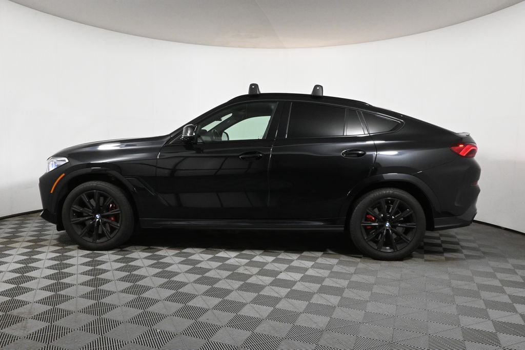 Thumbnail: 2022 BMW X6 - 2
