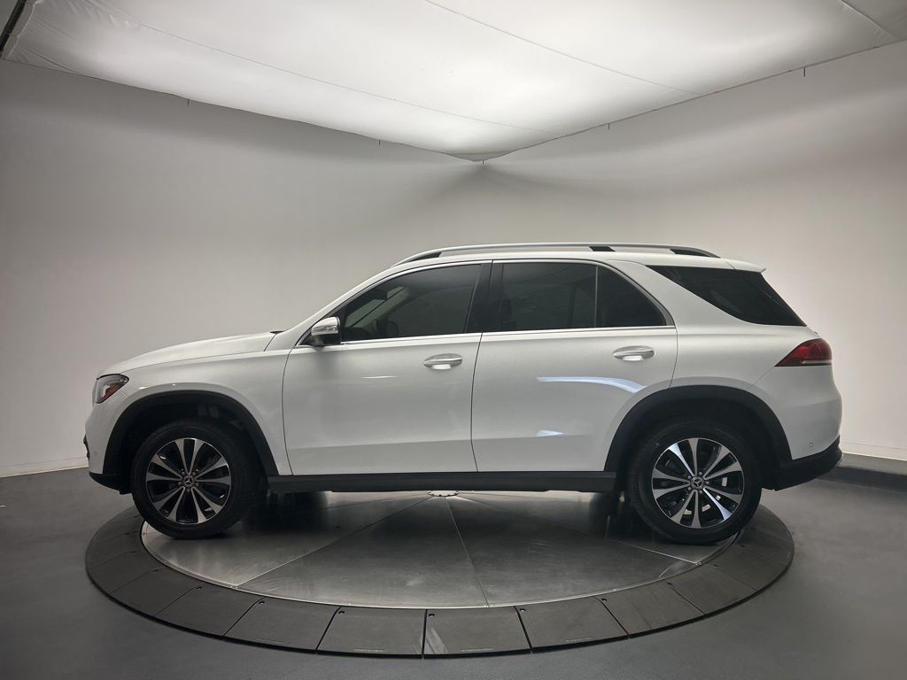 Thumbnail: 2020 Mercedes-Benz GLE - 2