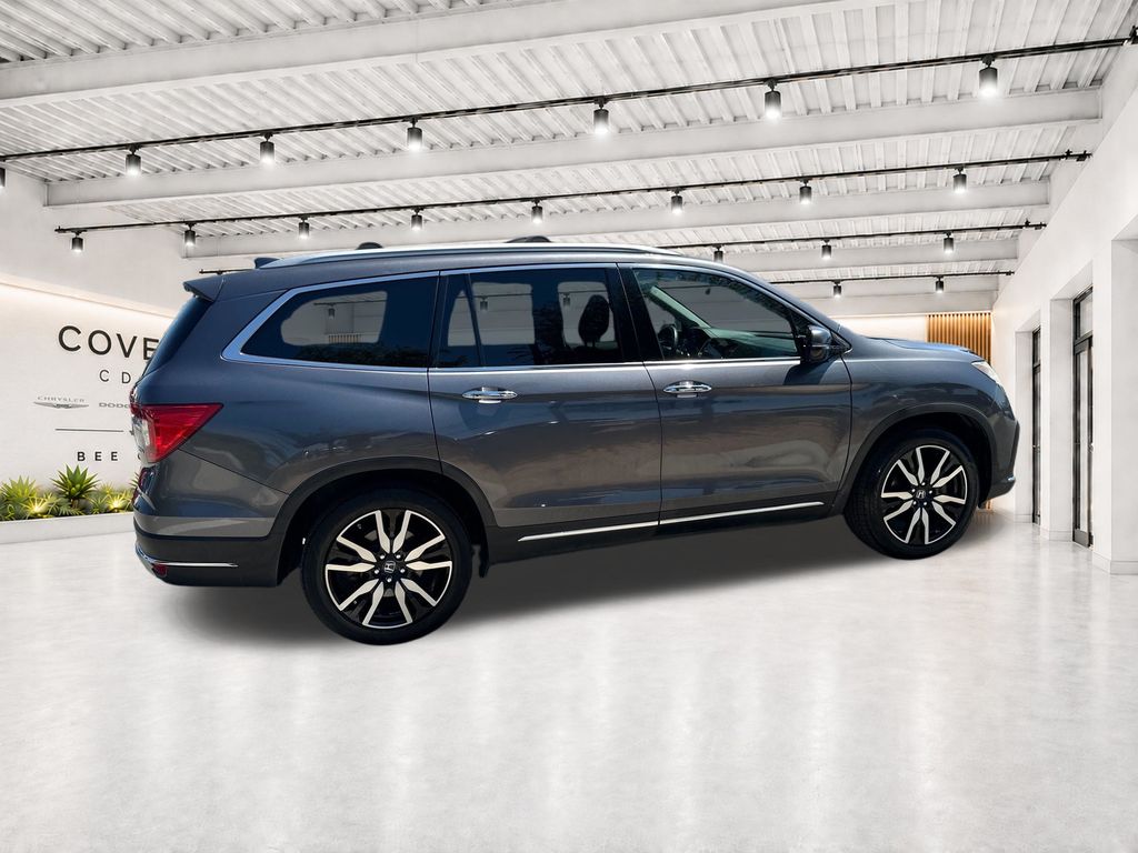 Used Car 2019 Honda Pilot  Touring For Sale Under $20,000 In Austin, Texas