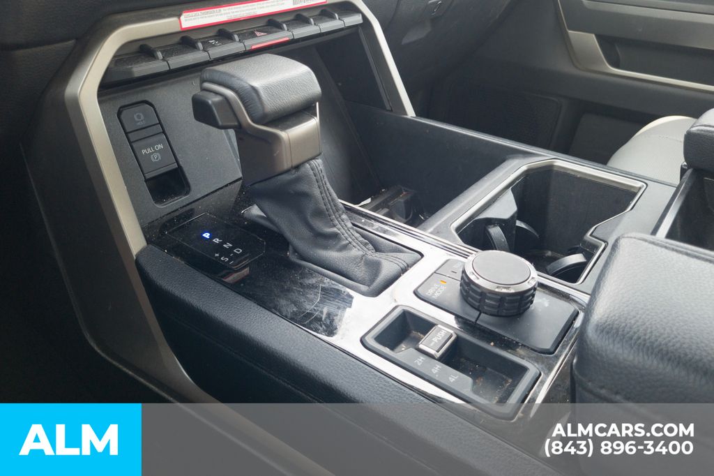 Used 2024 Ice Toyota SR5 image 28