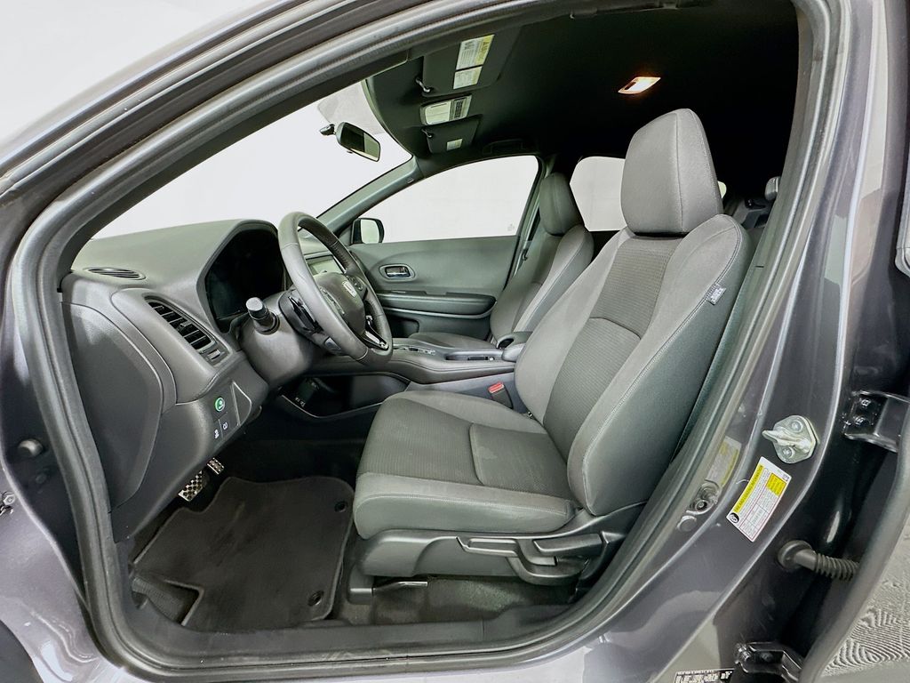 2019 Honda HR-V Sport 20