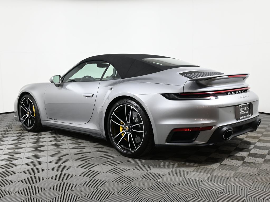 2022 Porsche 911 Turbo S 6