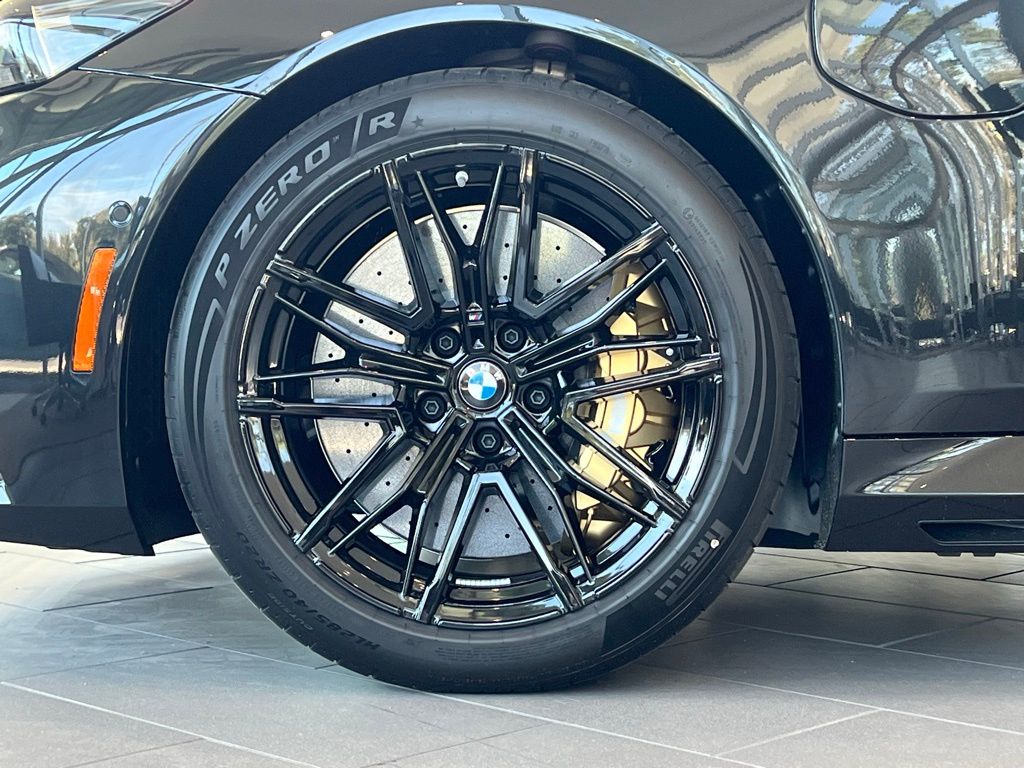 Thumbnail: 2026 BMW M5 - 23