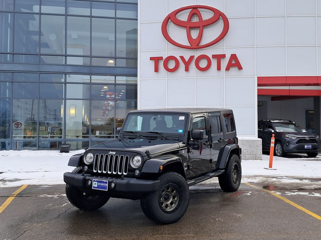 2018 Jeep Wrangler JK Unlimited Sahara 4WD