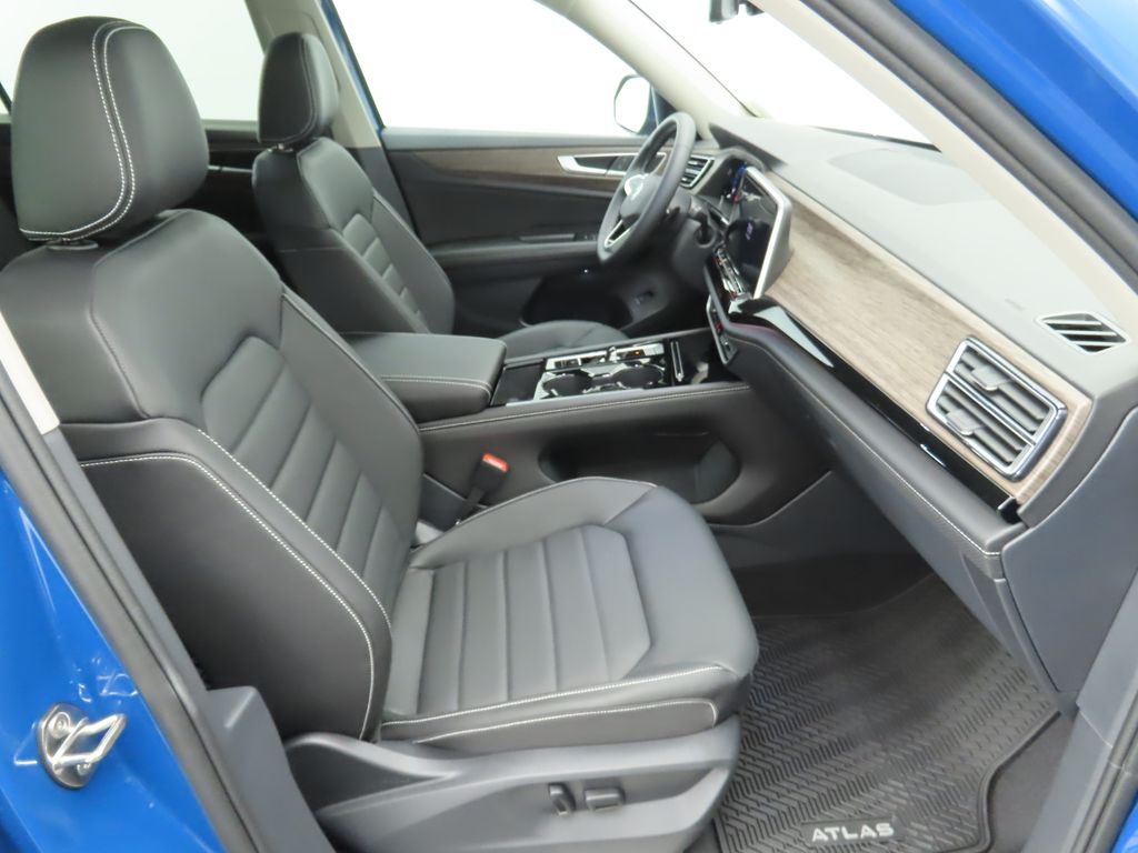 Thumbnail: 2026 Volkswagen Atlas - 20