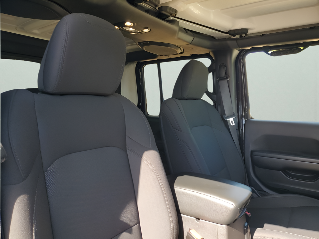 Used Car 2021 Jeep Gladiator  Sport For Sale Under $35,000 In Austin, Texas