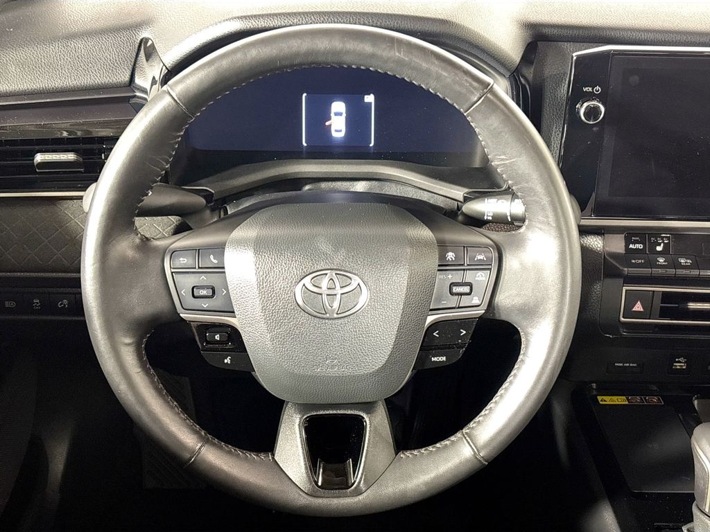 2025 Toyota Camry XLE