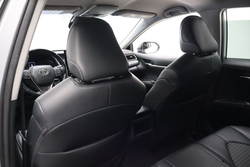 Thumbnail: 2023 Toyota Camry - 20