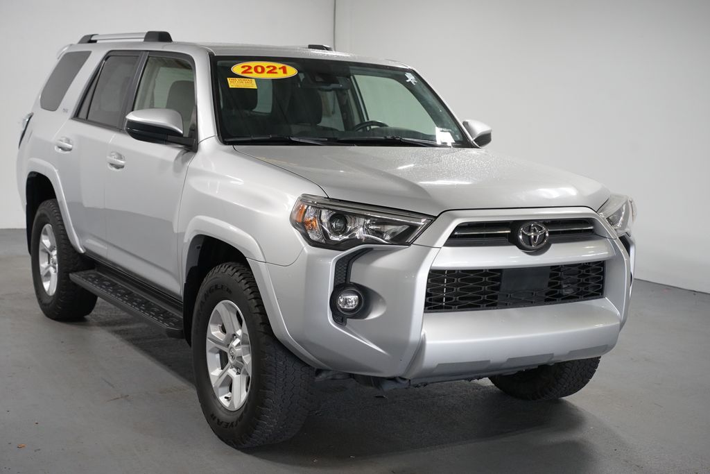 Thumbnail: 2021 Toyota 4Runner - 3