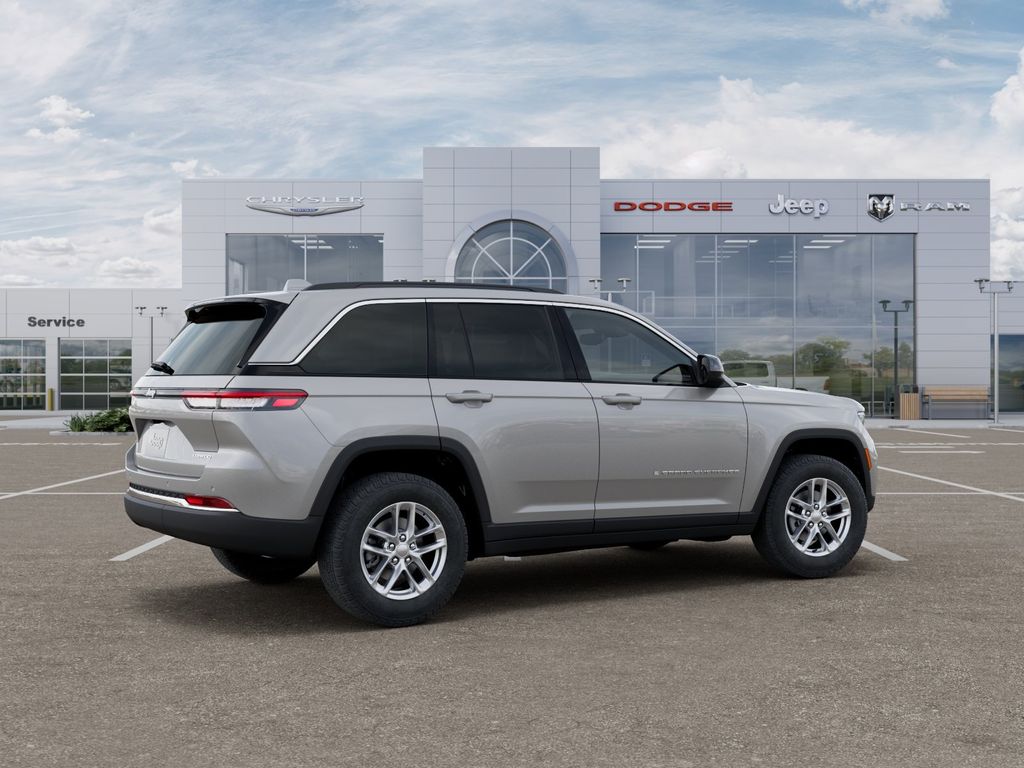 New 2026 Jeep Grand Cherokee SUV