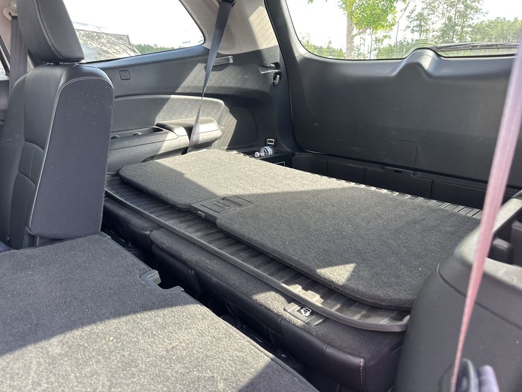 2021 Platinum White Pearl Honda Pilot Special Edition FWD SUV