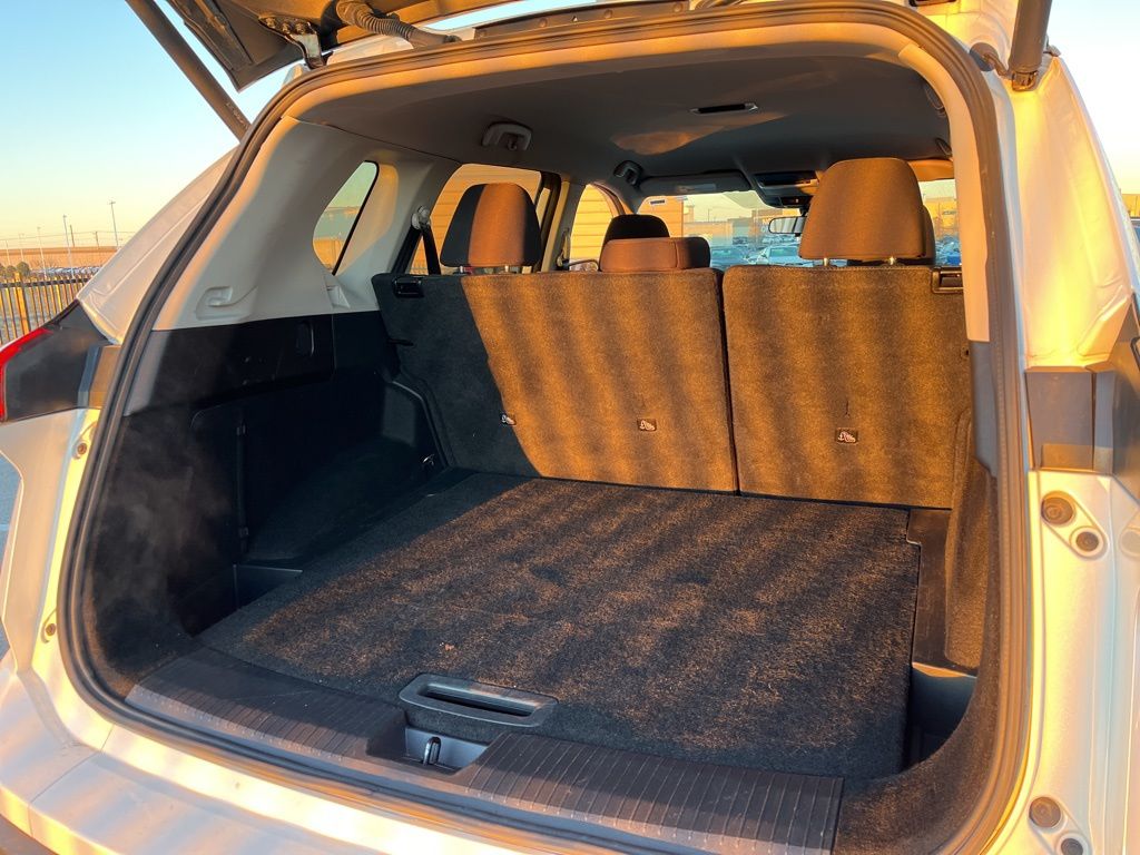 Thumbnail: 2024 Nissan Rogue - 9