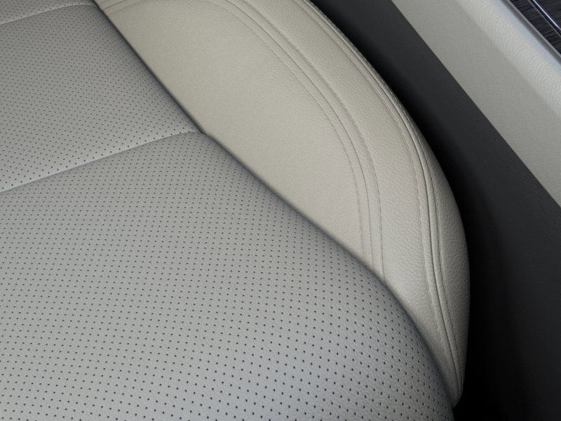 Thumbnail: 2026 Lincoln Aviator - 16