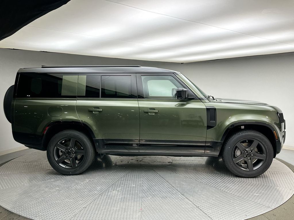 Thumbnail: 2026 Land Rover Defender - 4