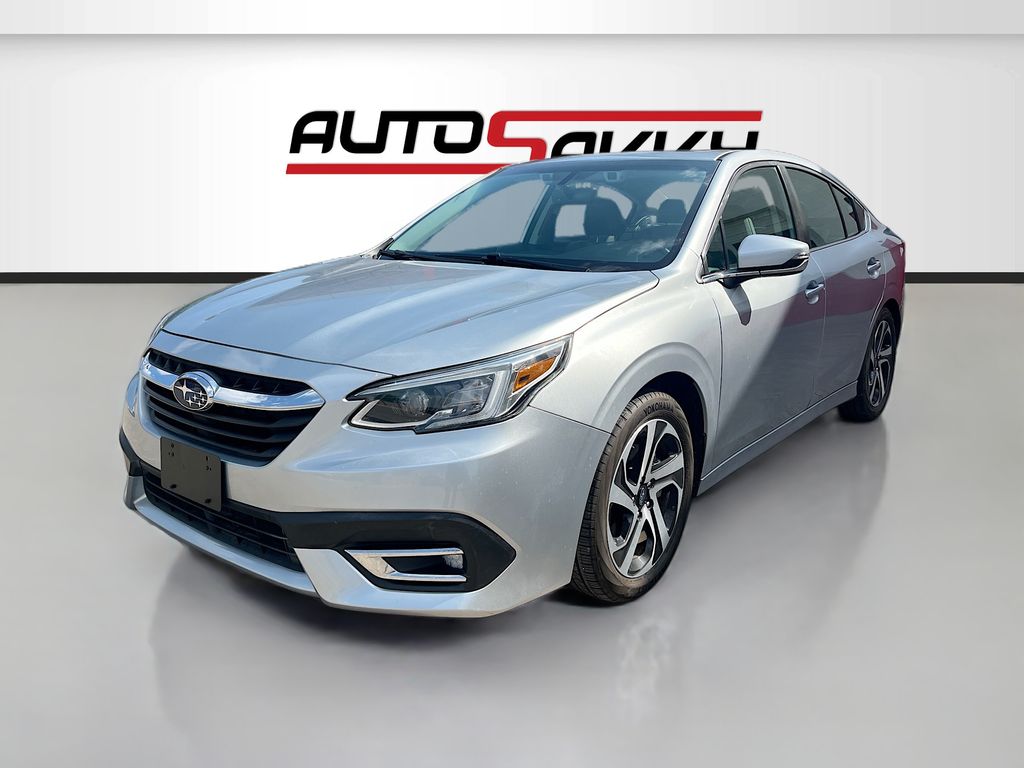 Used 2022 Silver Subaru Limited image 3