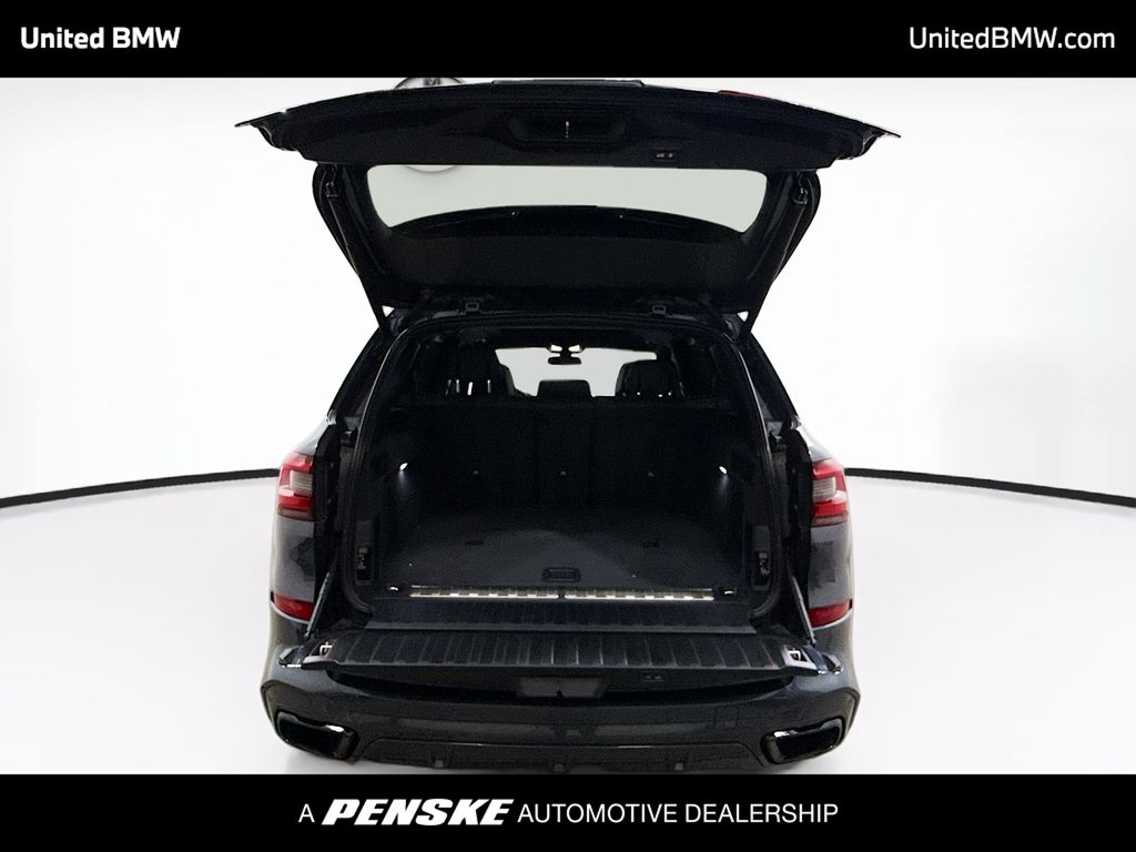 Thumbnail: 2021 BMW X5 - 14