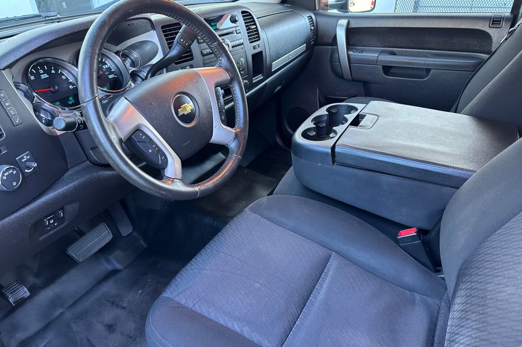 used 2013 Chevrolet Silverado 1500 car, priced at $16,988