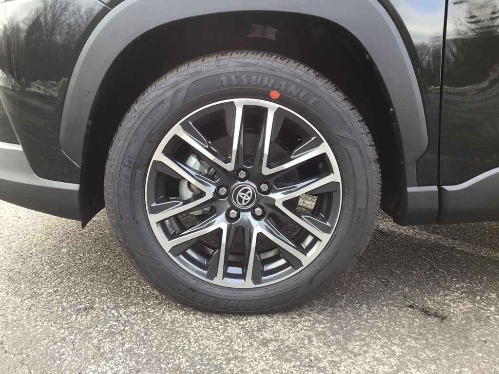 Thumbnail: 2026 Toyota Corolla Cross - 9