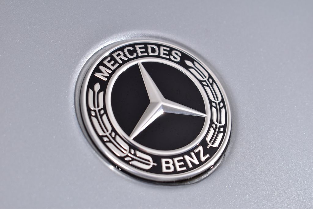 Thumbnail: 2025 Mercedes-Benz GLA - 10
