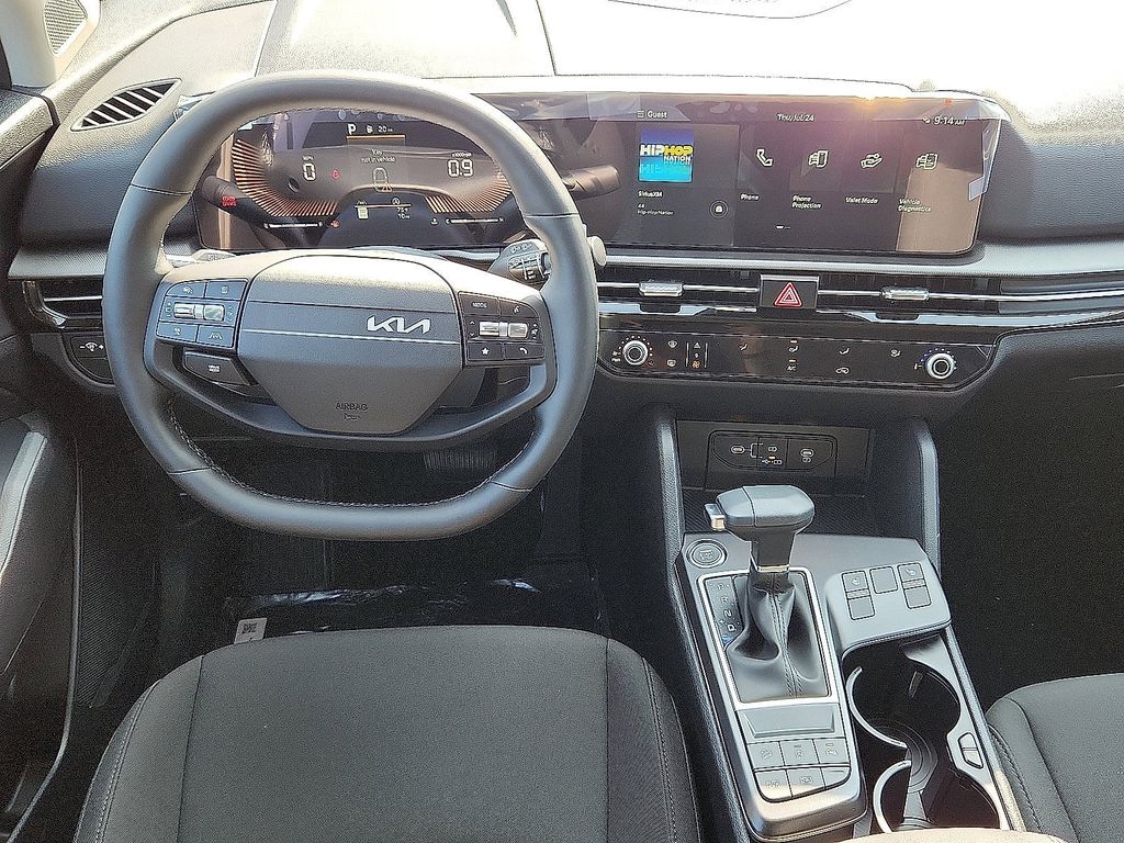 2026 Kia Sportage LX - Photo 6