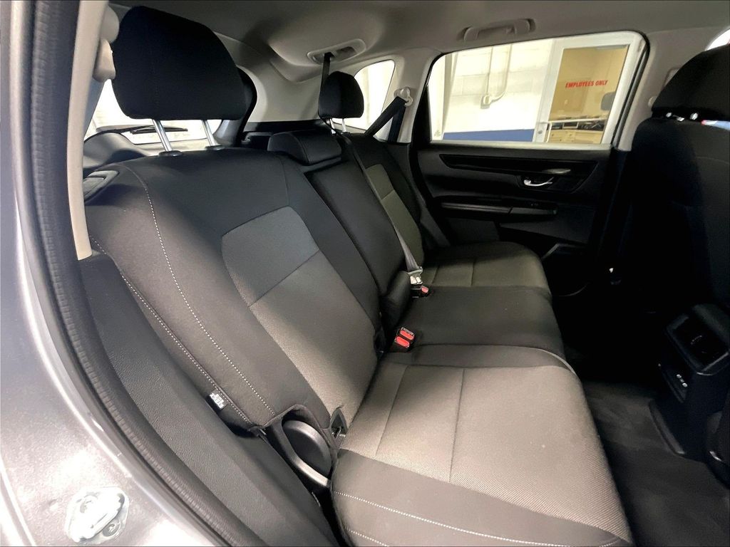 2025 Honda CR-V — photo 15