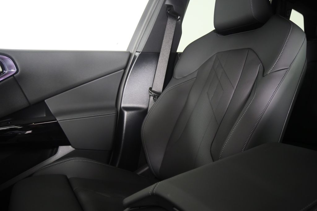 Thumbnail: 2026 BMW X3 - 21